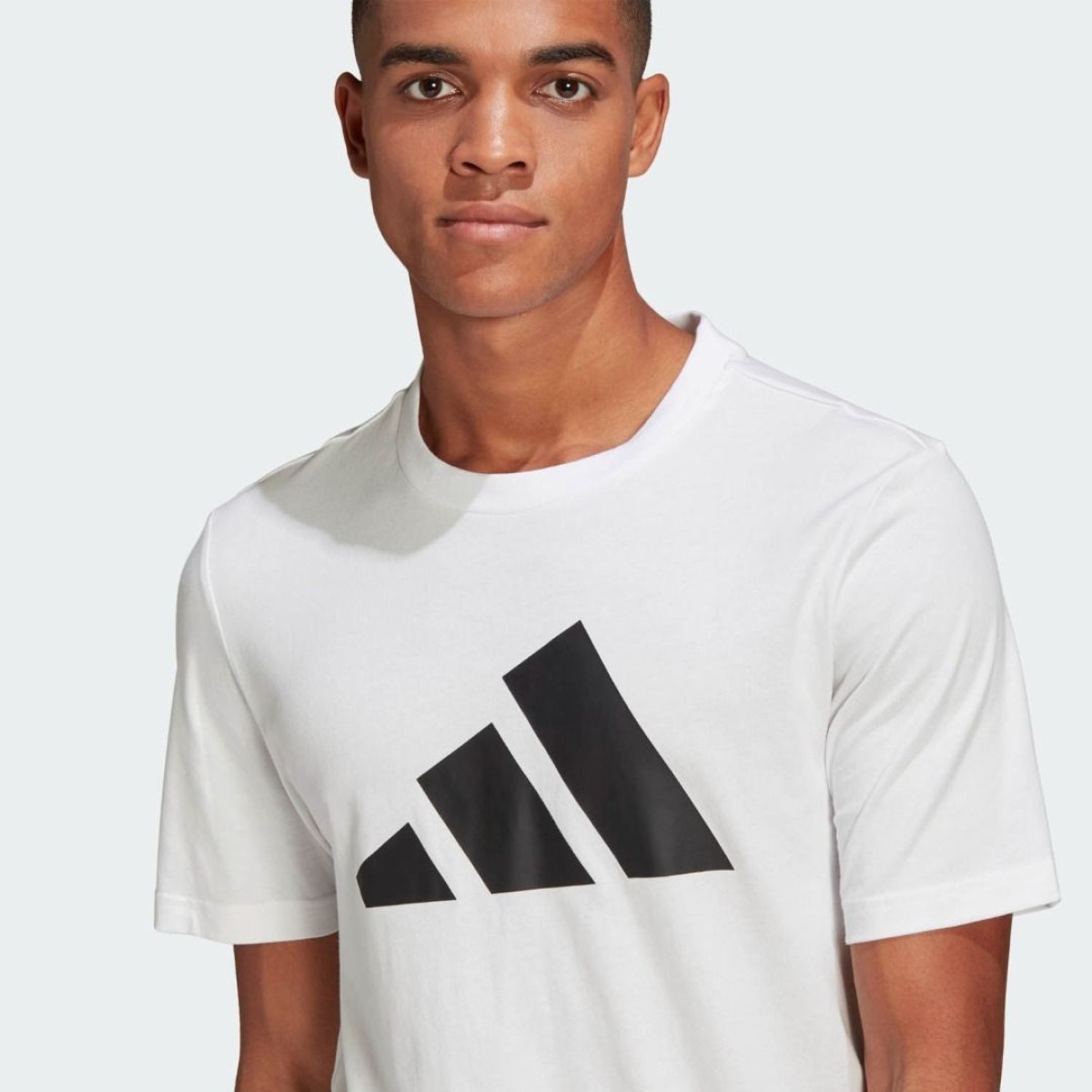 Футболка Adidas M Fi Tee Bos A GP9506