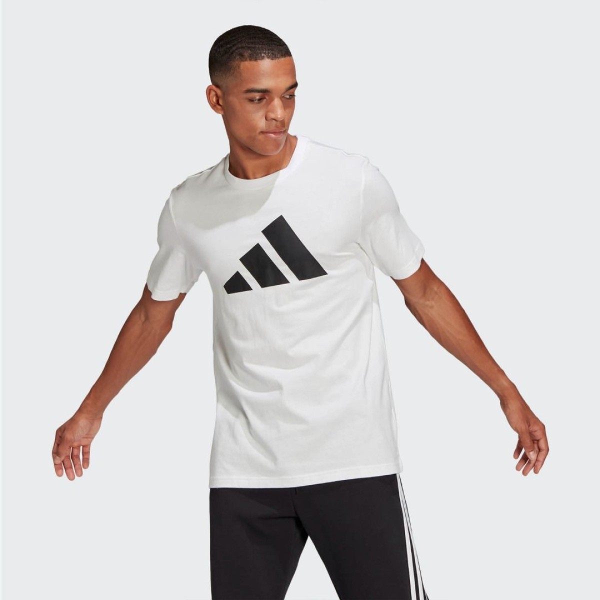 Футболка Adidas M Fi Tee Bos A GP9506
