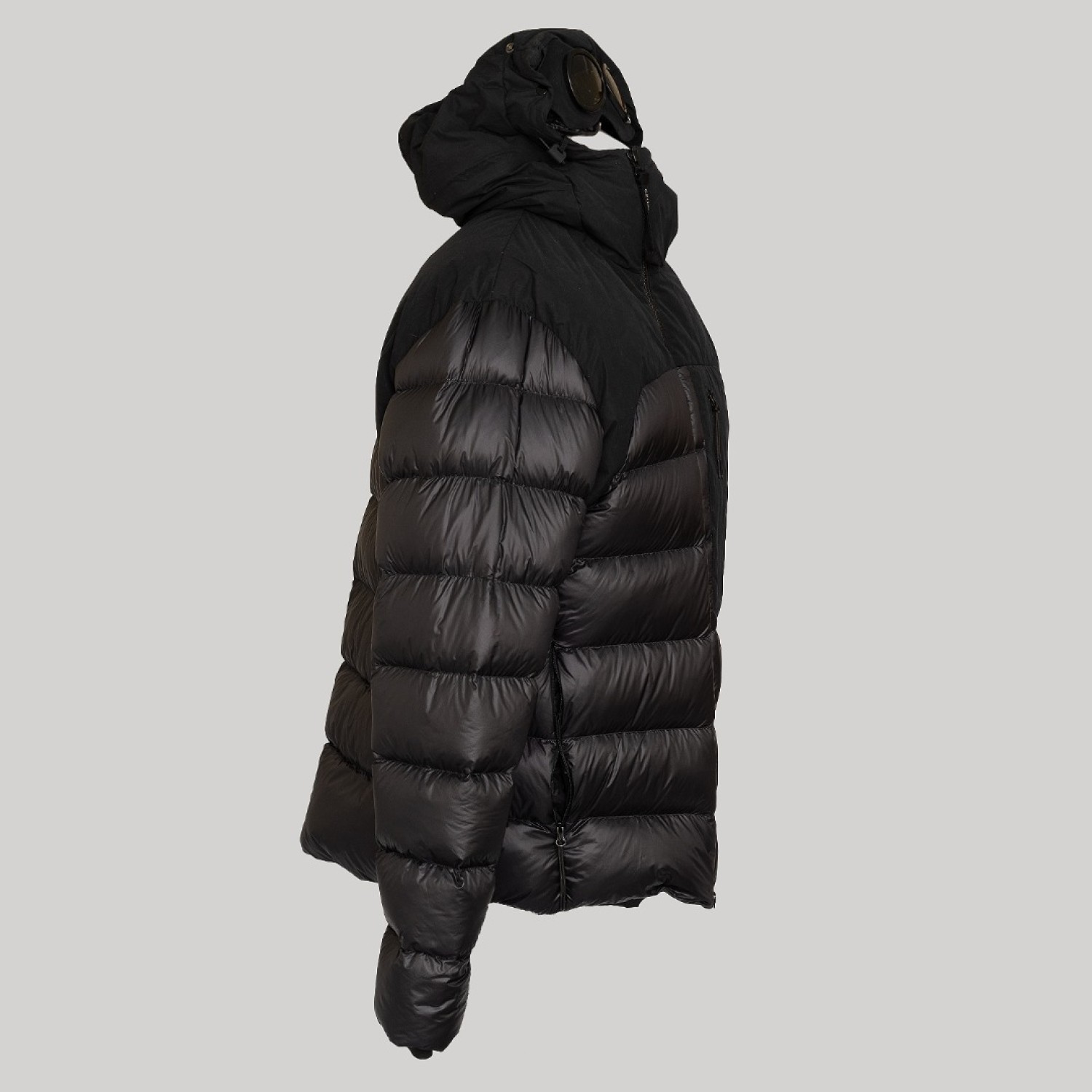 Пуховик CP Company 03CMOW119A005073M