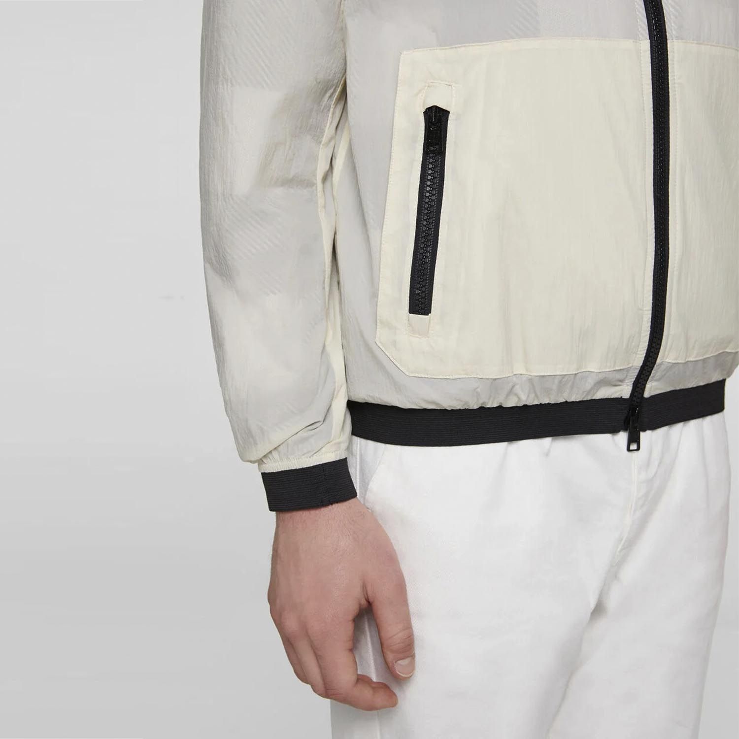 Вітровка Woolrich CFWOOU0188MRUT2054