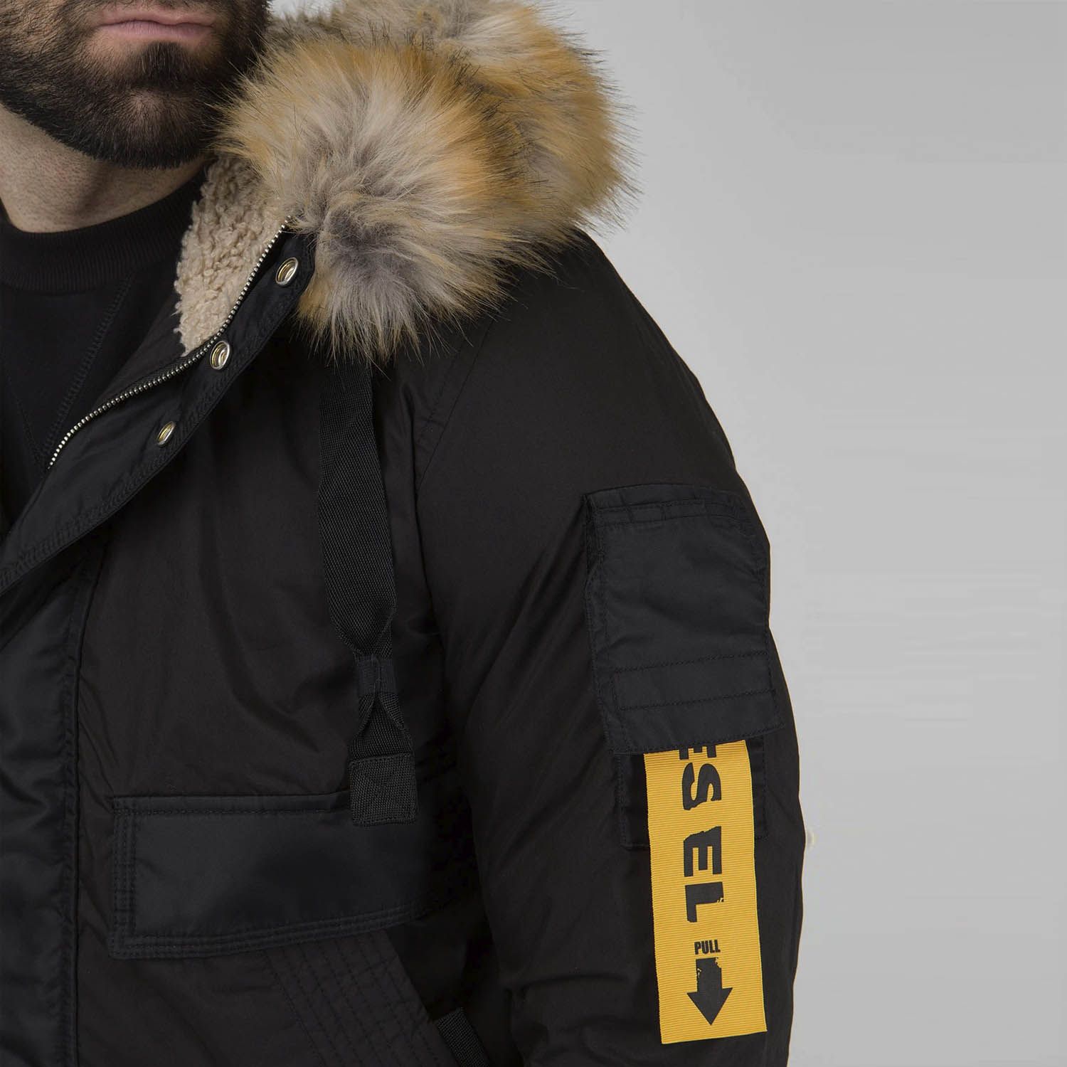 Diesel W Burke 00SIEF 0GAQD 900 brand centr