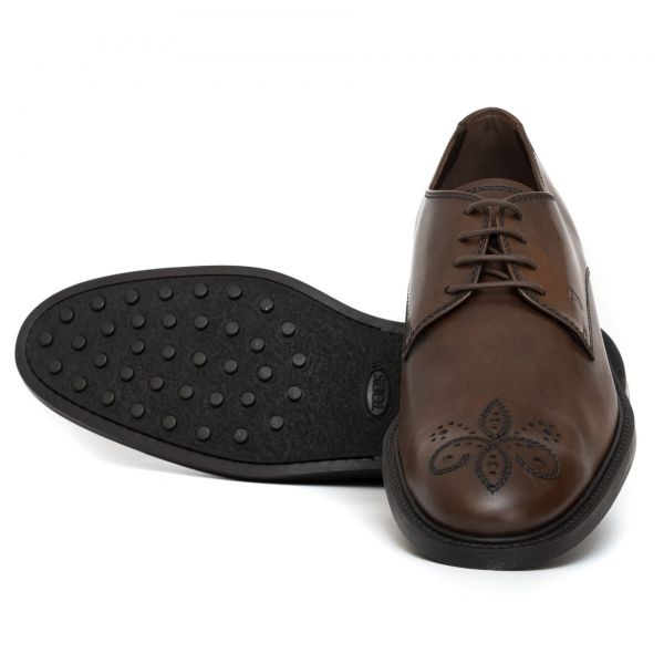 Туфли Tod's Bucatura Fiore Fondo Gommo 45A D9C Cacao.