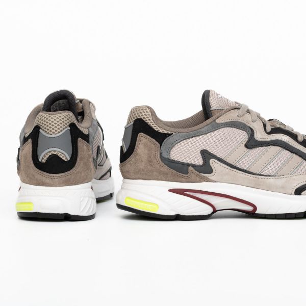 Adidas Temper Run G27920 brand centr