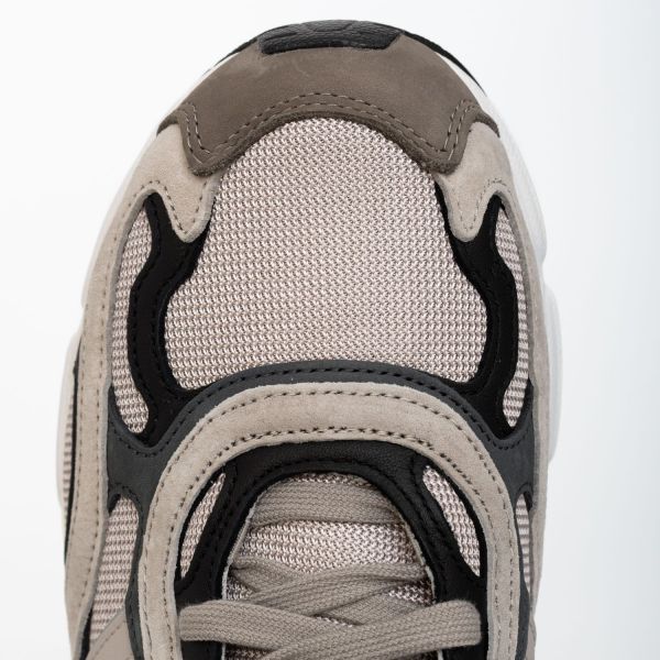 Кросівки Adidas Temper Run G27920.
