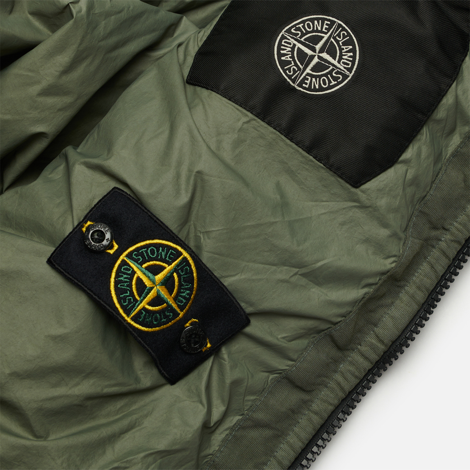 Пуховик Stone Island 751540123.V0055 за акційною ціною в аутлет 