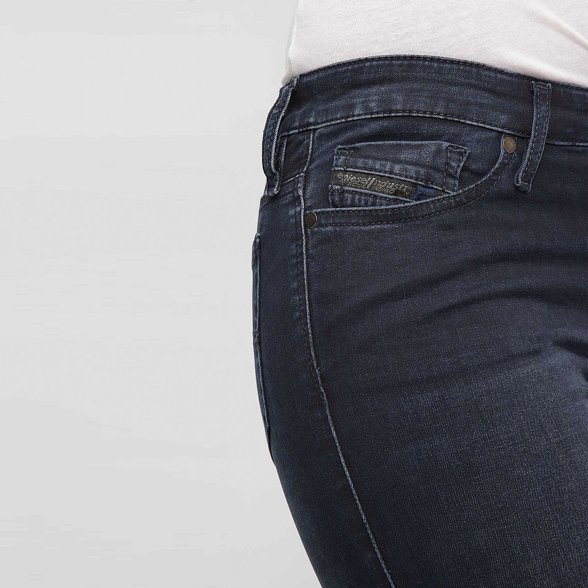 Джинси Diesel Skinzee 00S142-0679M-01