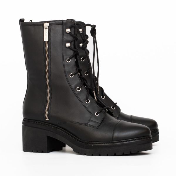 Ботинки Michael Kors Anaka Bootie.