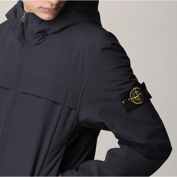 Куртка Stone Island Soft Shell-R e-dye Technology with Primaloft Insulation Technology.