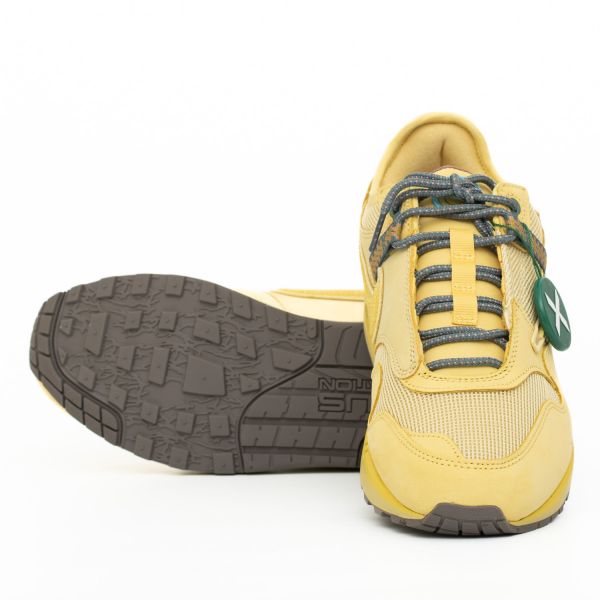 Кроссовки Nike Nike Travis Scott Cactus Jack Saturn Gold.