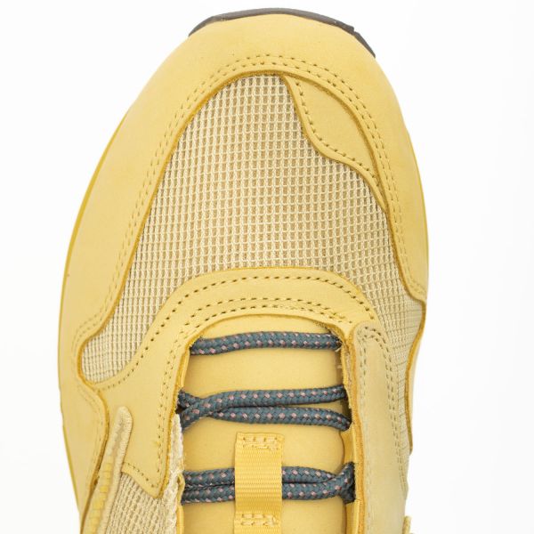 Кроссовки Nike Nike Travis Scott Cactus Jack Saturn Gold.