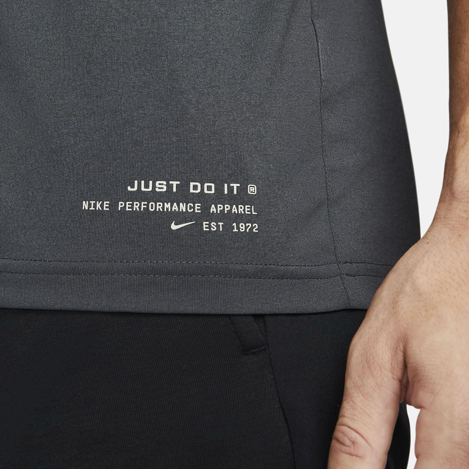 Футболка Nike DH7537