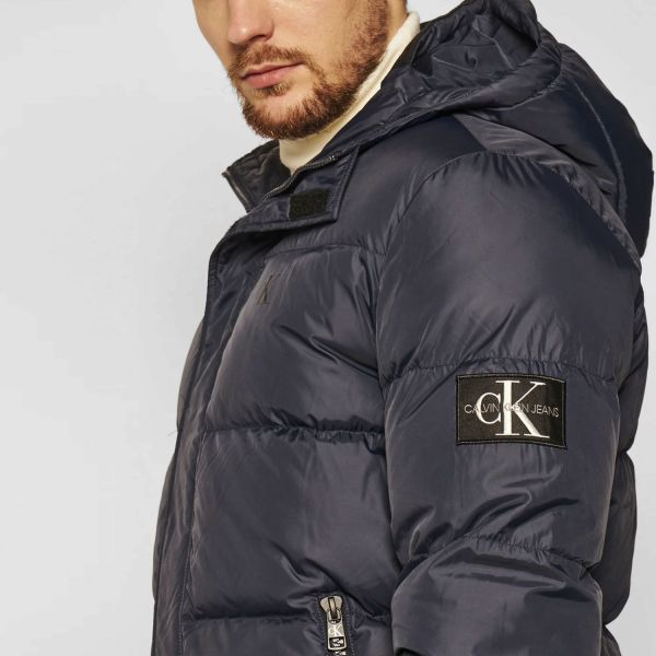 Куртка calvin Klein J30J315674CHW.