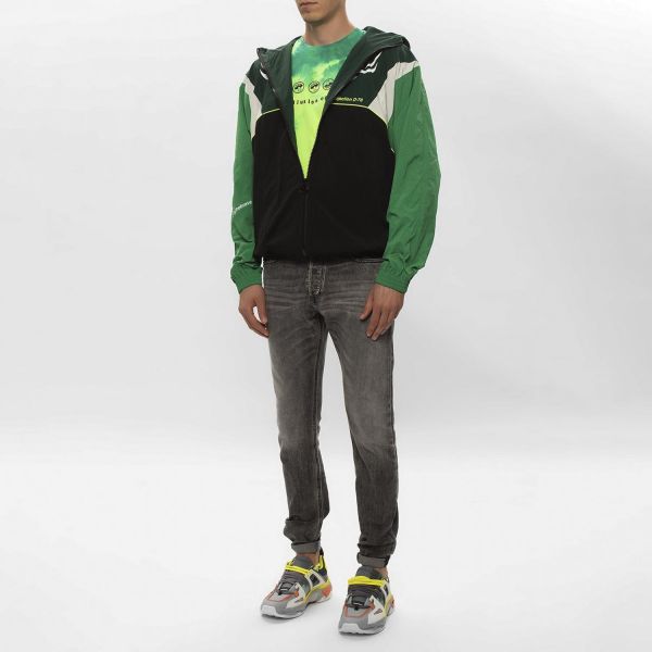 Diesel S Kipper Low Trek II Quarry Black Yellow brand centr