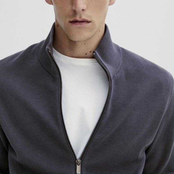 Кардиган Massimo Dutti 0913/308/943.