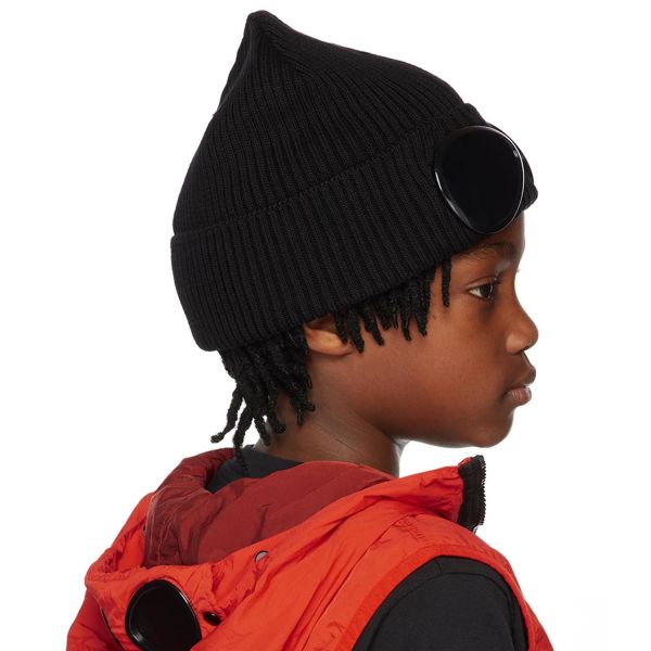 Шапка C.P. Company 12CKAC043B 000727A black.