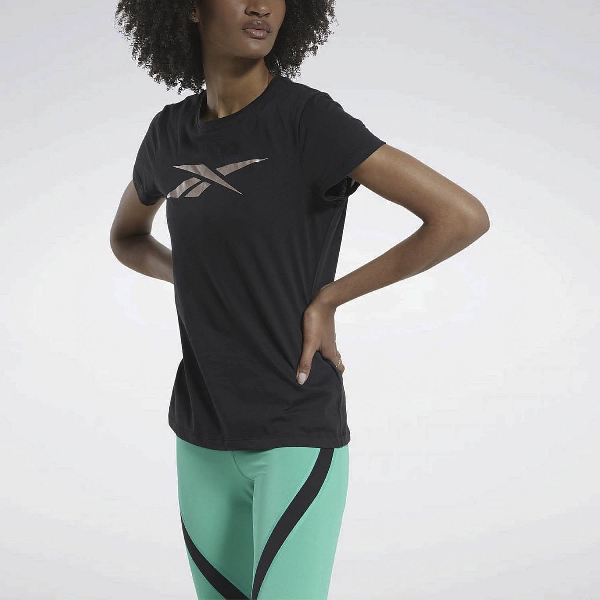Футболка Reebok GN9102 TE Graphic Vect