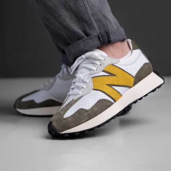 Кроссовки New Balance MS327P0.