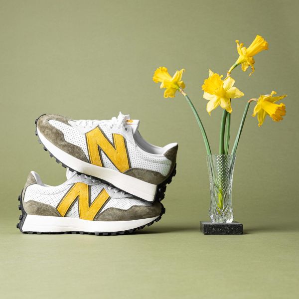 Кроссовки New Balance MS327P0.