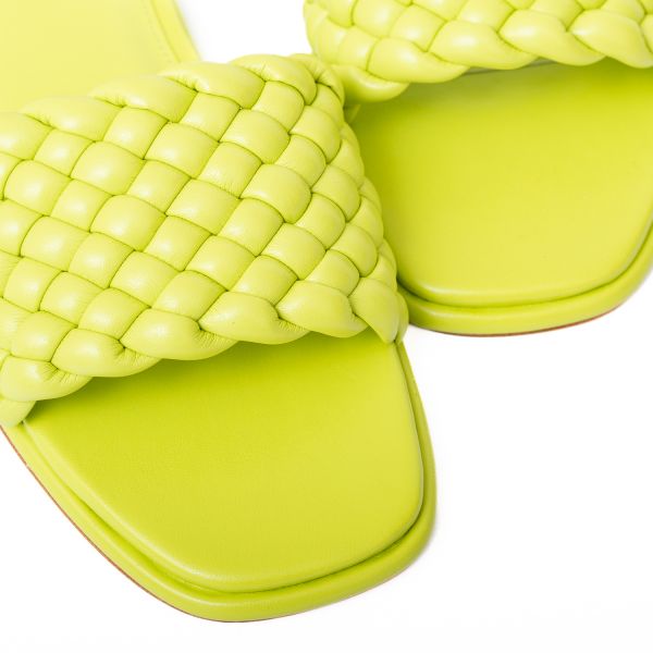 Шлепанцы Michael Kors Amelia Flat Sandal BRT Limeade.