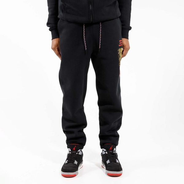 Спортивные штаны Nike DC9720-010.