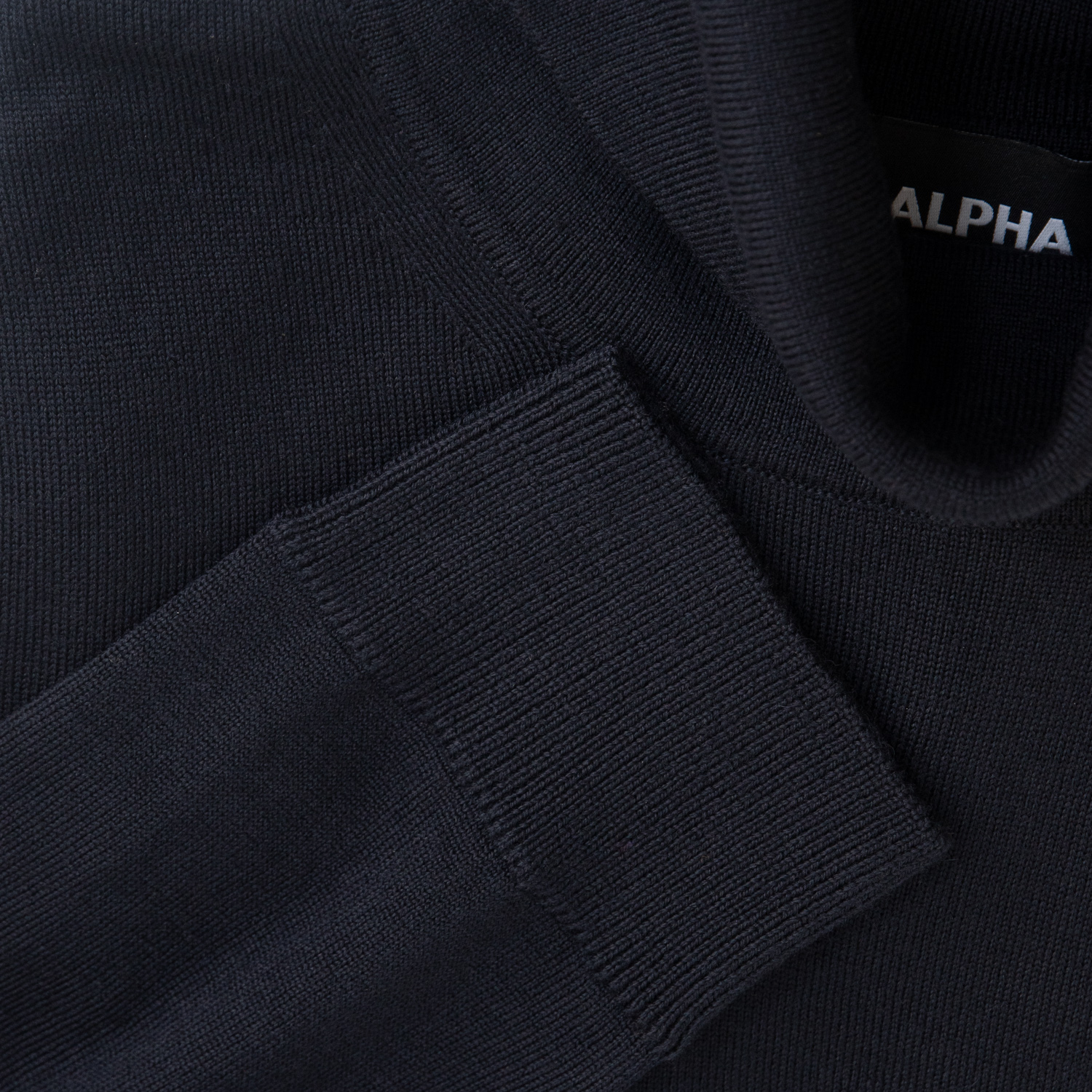 Светр Alpha Studio AU-5012G 2010