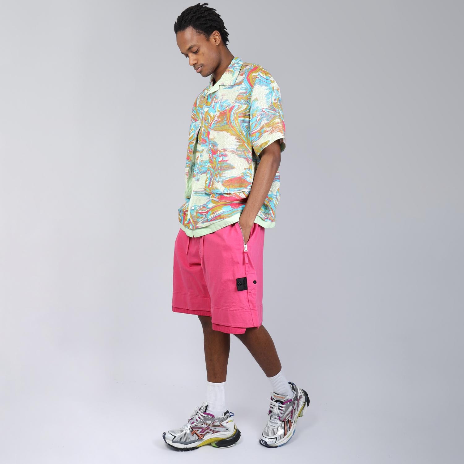 Шорти Stone Island 76196042A V2045