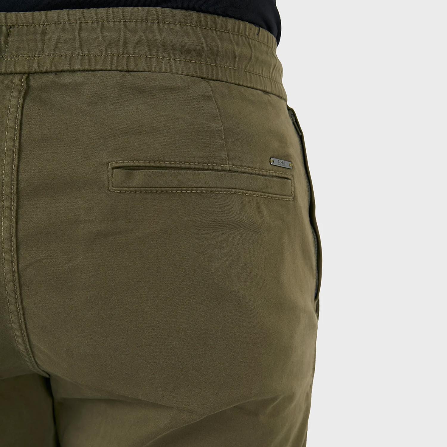 Штани Hugo Boss 50456755 green taber ds