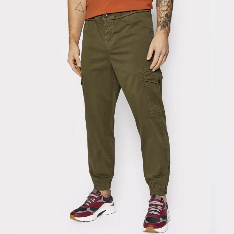 Брюки Hugo Boss 50456791 green relaxed fit.