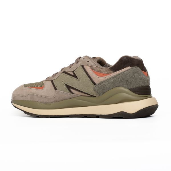 Кроссовки New Balance M5740RSB.