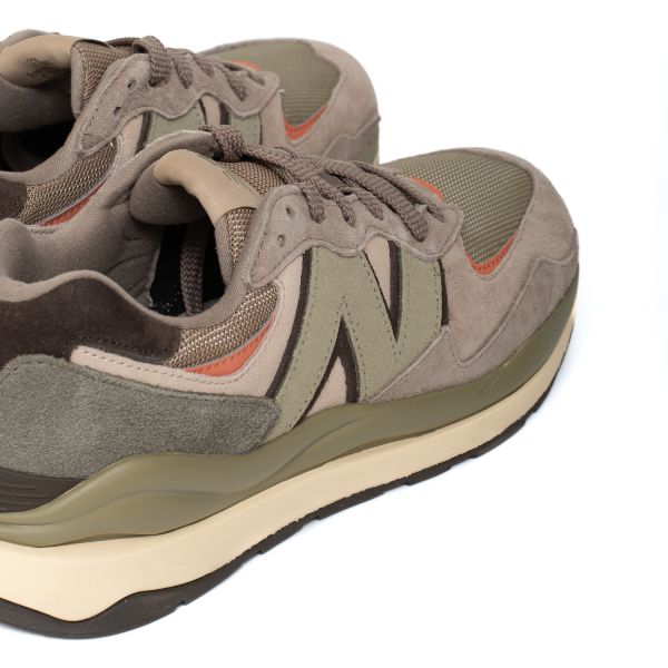 Кроссовки New Balance M5740RSB.