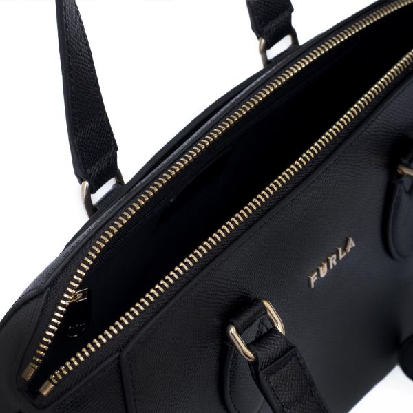 Сумка Furla Minerva S Satchel.