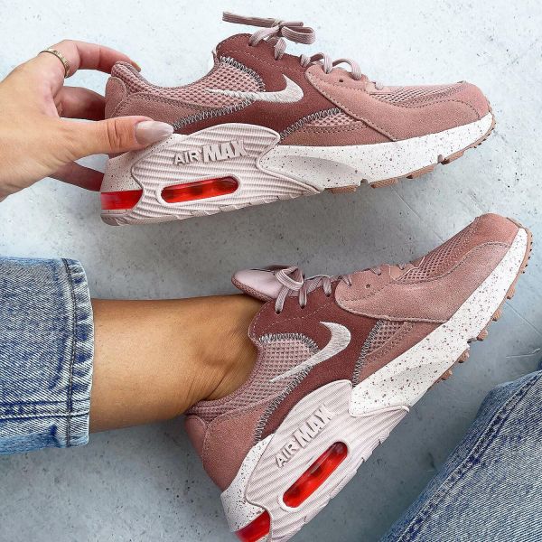 Кроссовки Nike Air Max Excee Rose Whisper/Pink Oxford.