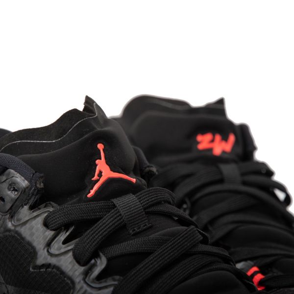 Кроссовки Nike Jordan Zion 1.