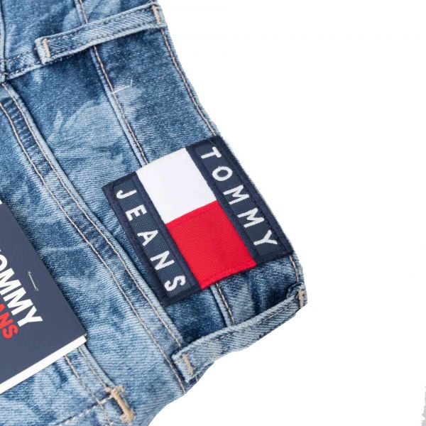 Шорти Tommy Hilfiger DW14207 900.
