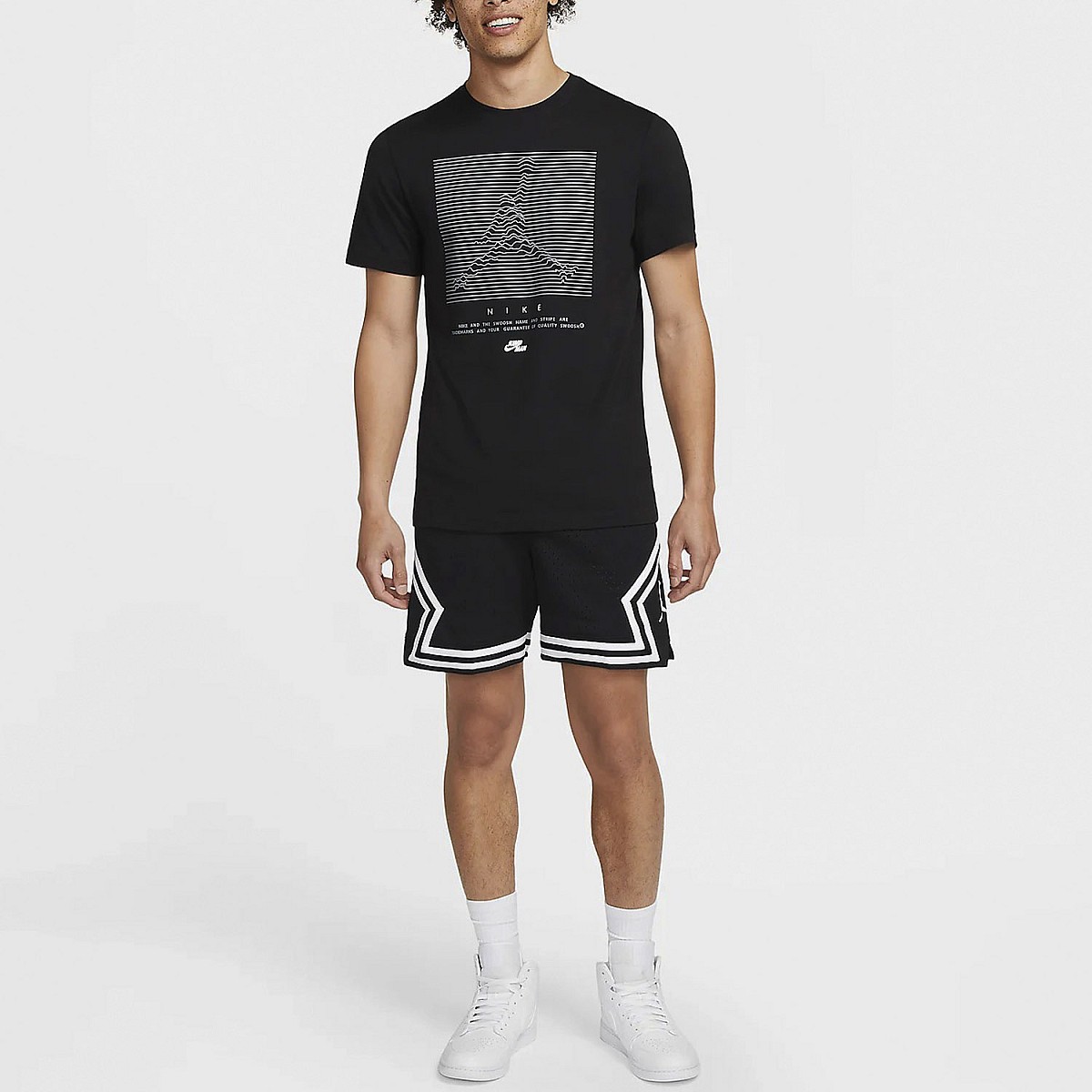 Футболка Nike DH8972-010