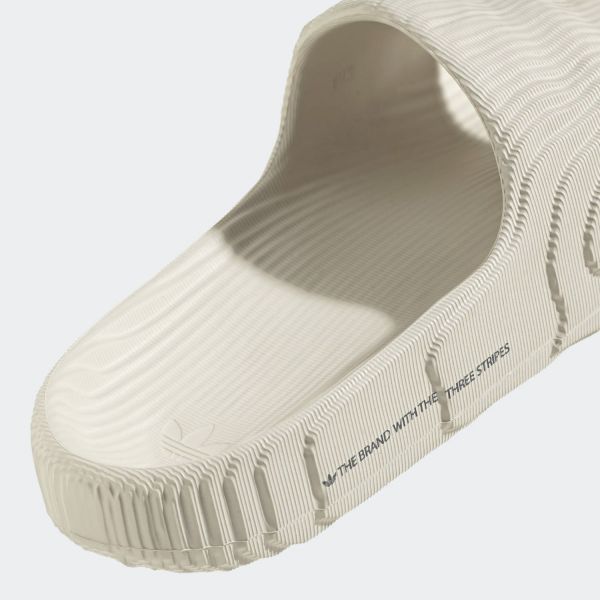 Шлепанцы Adidas Adilette 22 GX6950.