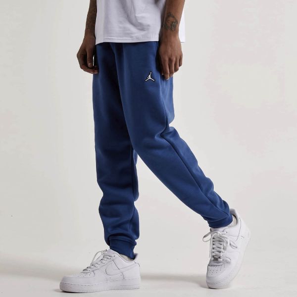 Спортивні штани Nike.