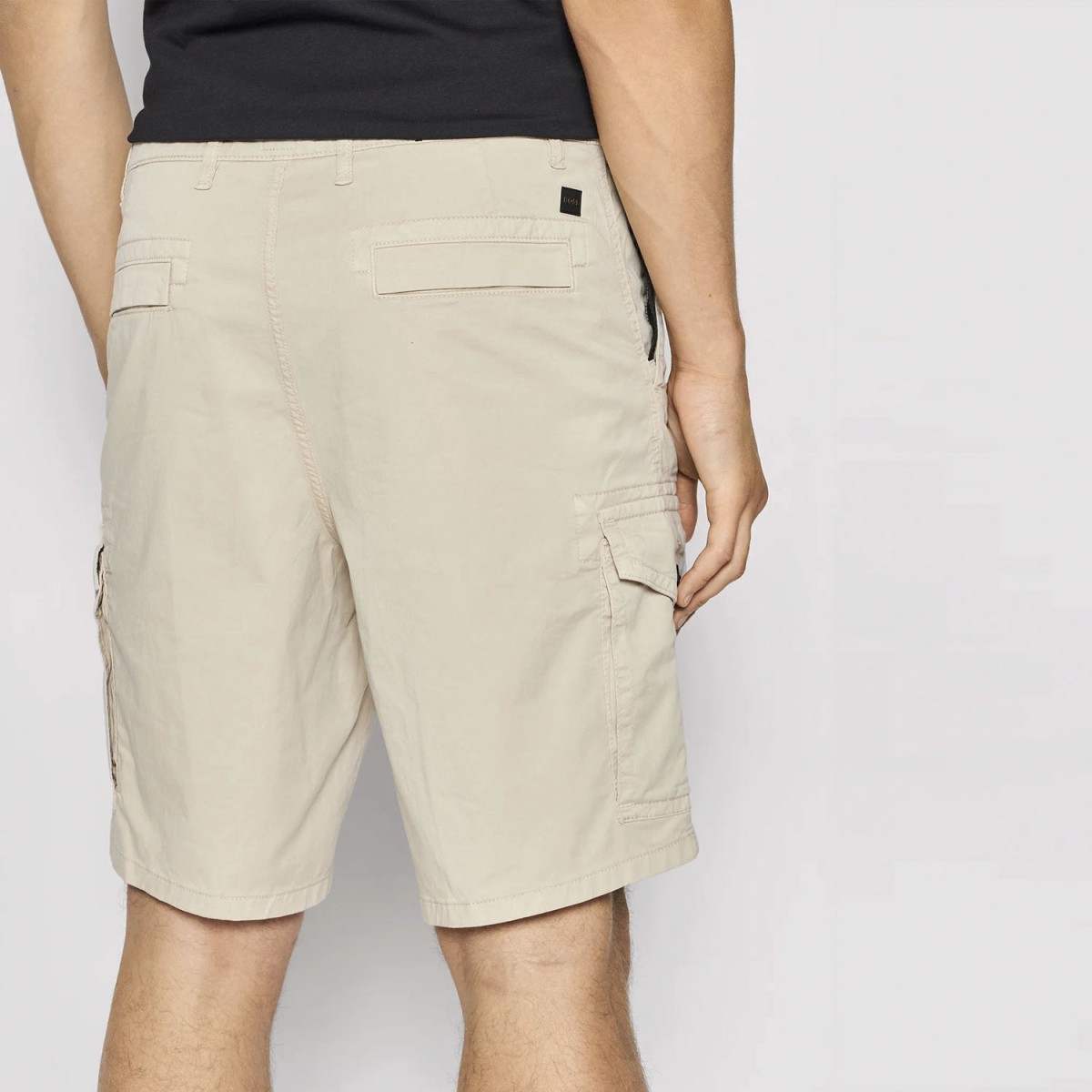 Шорти Hugo Boss 50467635 271