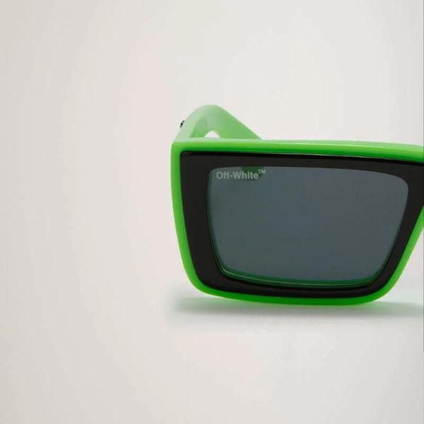 Солнцезащитные очки Off White Jacob Sunglasses Green Dark Grey.