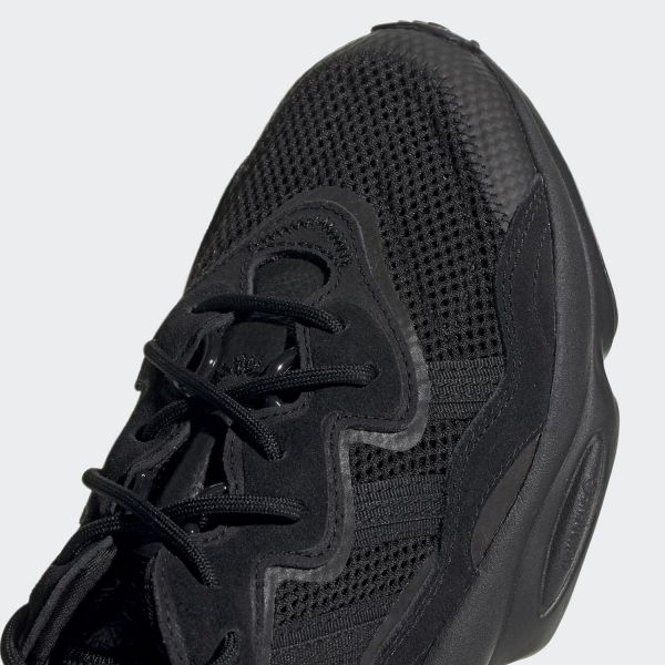 Кроссовки Adidas Ozweego EE6999.