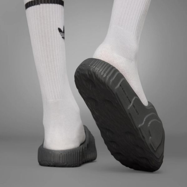 Шлепанцы Adidas Adilette 22 HP6522.
