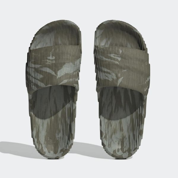 Шлепанцы Adidas Adilette 22 HP6517.