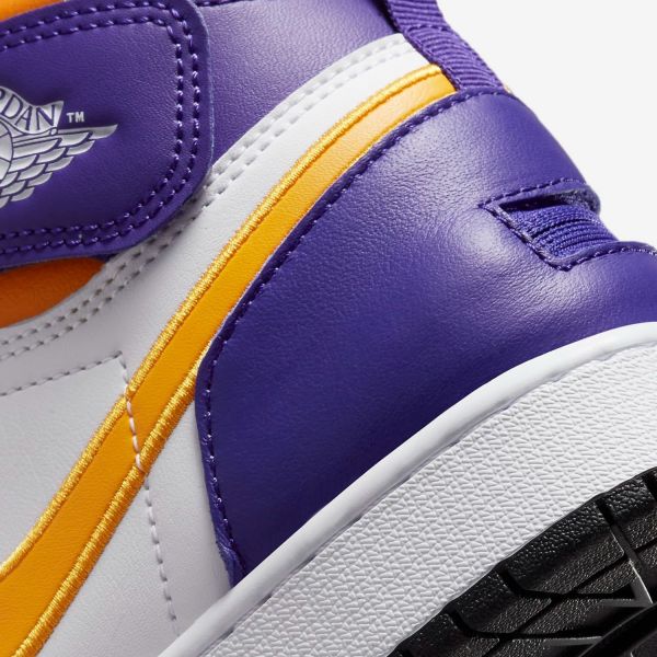 Кроссовки Nike Air Jordan 1 Hi Flyease.