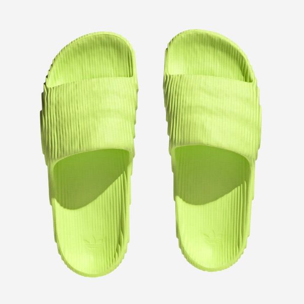 Шлепанцы Adidas Adilette 22 HP6523.