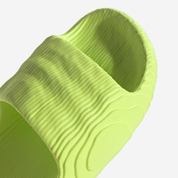 Шлепанцы Adidas Adilette 22 HP6523.