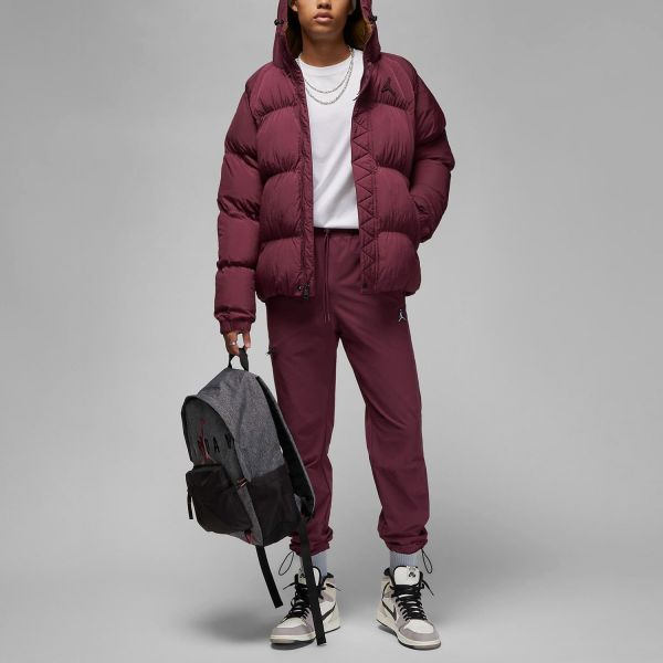 Куртка Nike DQ7348-680.