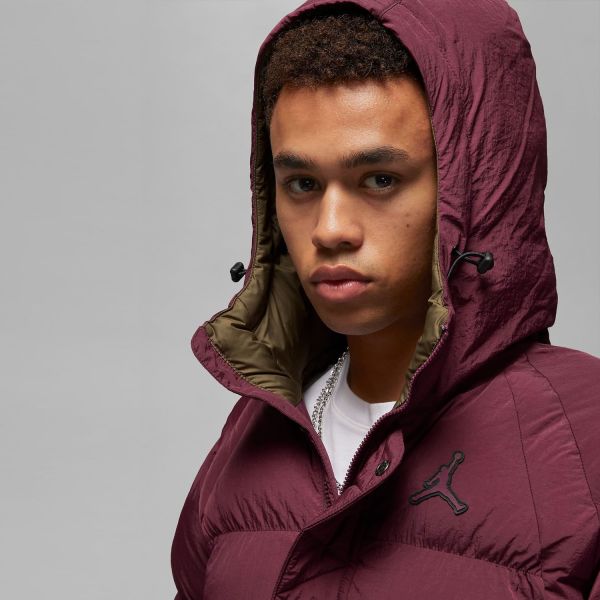 Куртка Nike DQ7348-680.