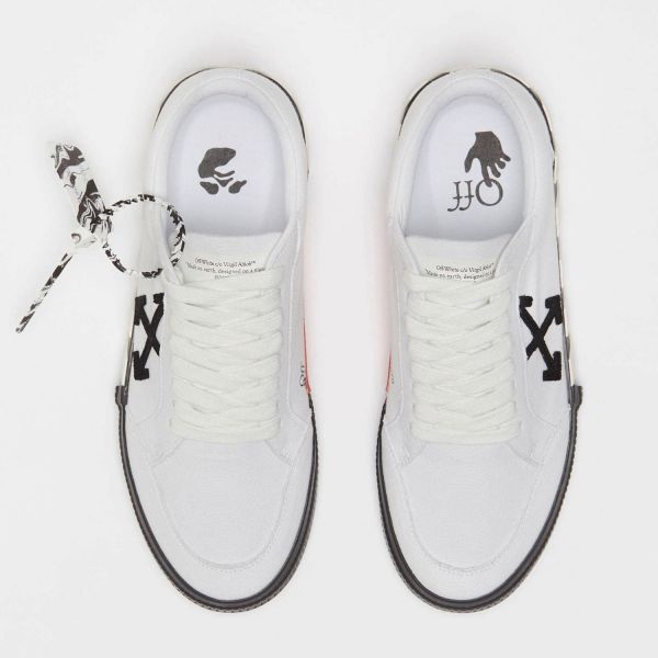 Кеды Off White Low Vulcanized Canvas White Black OMIA085F21FAB0020110.
