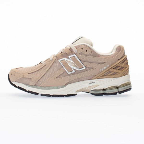 Кроссовки New Balance M1906RW.
