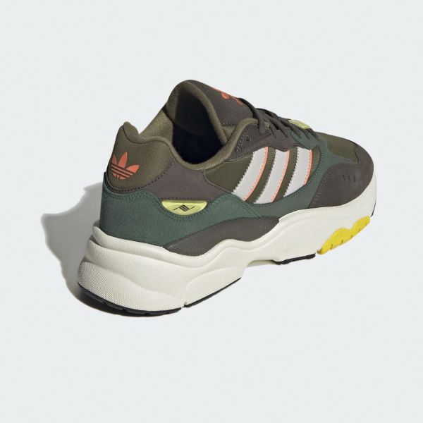 Кроссовки Adidas Retropy E90 HP8031.